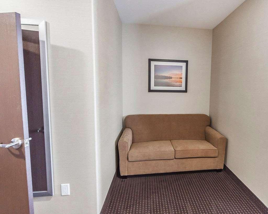Comfort Inn & Suites Bonnyville Rom bilde